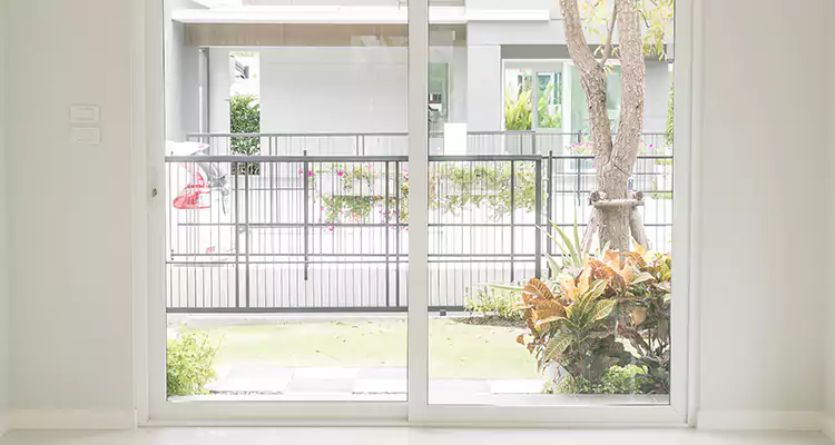 Balcony Screen Door Repair in Aventura, FL