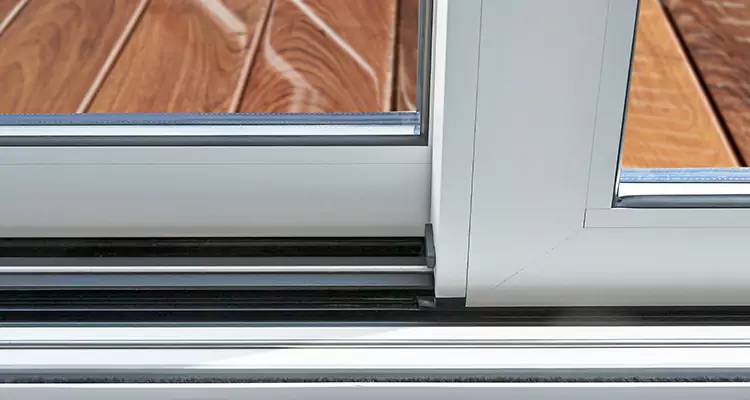 Patio Doors Leaking Water Issue Repair Services in Aventura, FL