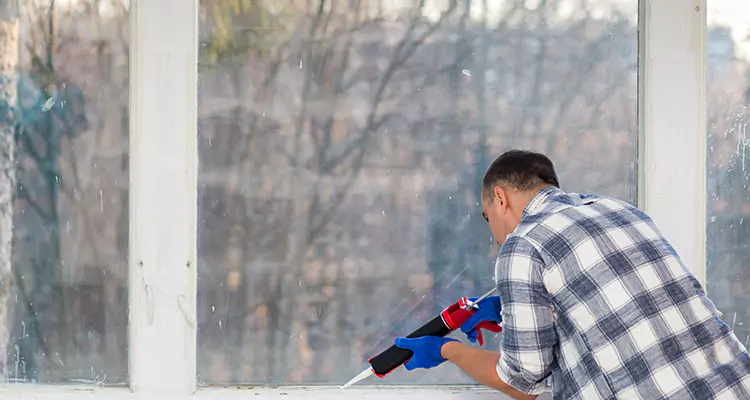 Repair Sliding Closet Doors Not Moving in Aventura, FL