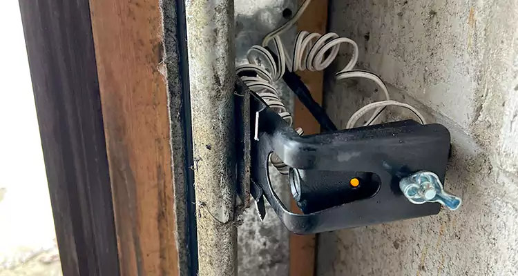Fix Broken Garage Door Sensor in Aventura, FL