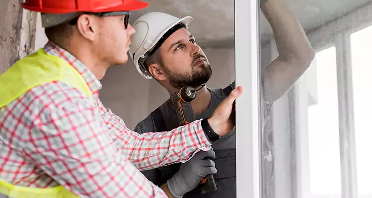 Sliding Patio Door Sticking? Expert Repair in Aventura, FL.