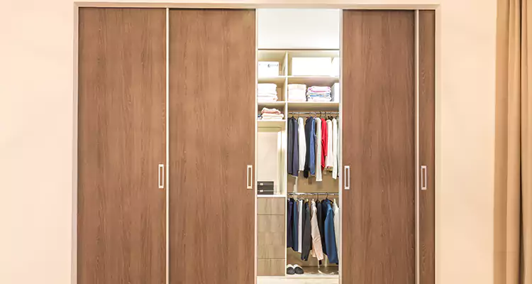 Sliding Closet Wardrobe Repairs in Aventura, FL